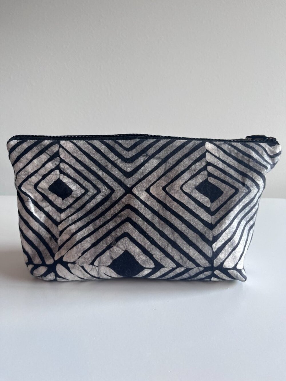 Two Queen Alaffia Cosmetic Bags, NWOT - Picture 7 of 12